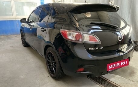 Mazda 3, 2011 год, 1 325 000 рублей, 23 фотография