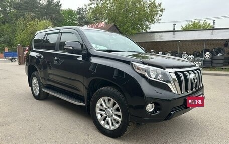 Toyota Land Cruiser Prado 150 рестайлинг 2, 2014 год, 3 680 000 рублей, 1 фотография