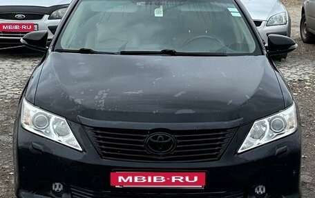 Toyota Camry, 2012 год, 1 700 000 рублей, 2 фотография