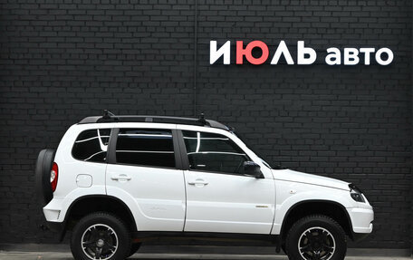 Chevrolet Niva I рестайлинг, 2017 год, 750 000 рублей, 9 фотография