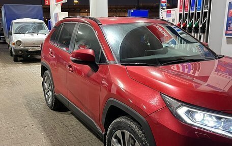 Toyota RAV4, 2021 год, 4 400 000 рублей, 6 фотография