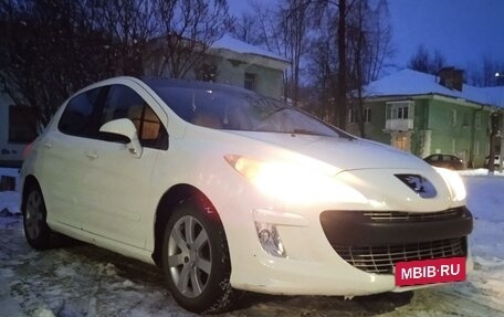 Peugeot 308 II, 2011 год, 600 000 рублей, 2 фотография