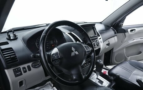 Mitsubishi Pajero Sport II рестайлинг, 2015 год, 1 695 000 рублей, 9 фотография