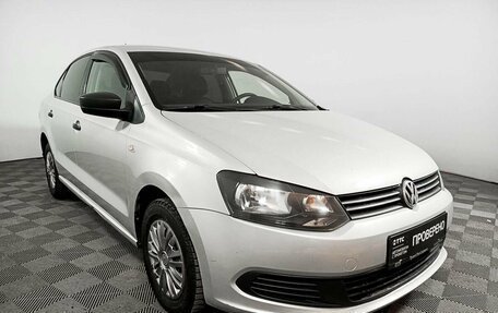 Volkswagen Polo VI (EU Market), 2013 год, 809 000 рублей, 3 фотография