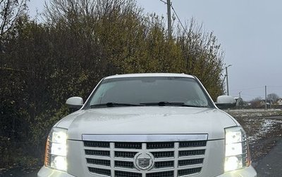 Cadillac Escalade III, 2011 год, 2 480 000 рублей, 1 фотография