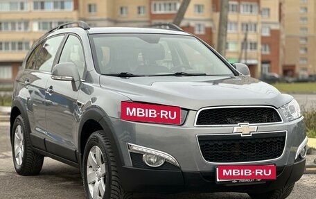 Chevrolet Captiva I, 2012 год, 1 295 000 рублей, 1 фотография