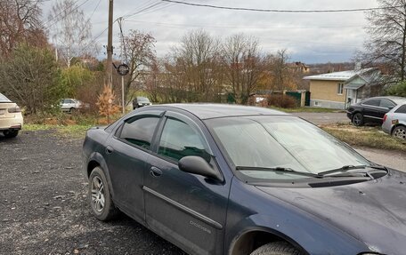 Dodge Stratus II, 2001 год, 170 000 рублей, 3 фотография