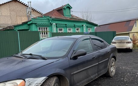 Dodge Stratus II, 2001 год, 170 000 рублей, 2 фотография