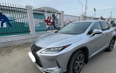 Lexus RX IV рестайлинг, 2021 год, 6 300 000 рублей, 3 фотография