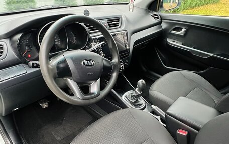 KIA Rio III рестайлинг, 2013 год, 720 000 рублей, 10 фотография