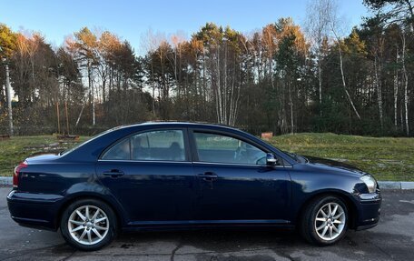 Toyota Avensis III рестайлинг, 2006 год, 760 000 рублей, 15 фотография