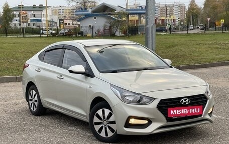 Hyundai Solaris II рестайлинг, 2018 год, 1 329 000 рублей, 3 фотография