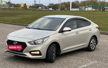 Hyundai Solaris II рестайлинг, 2018 год, 1 329 000 рублей, 10 фотография