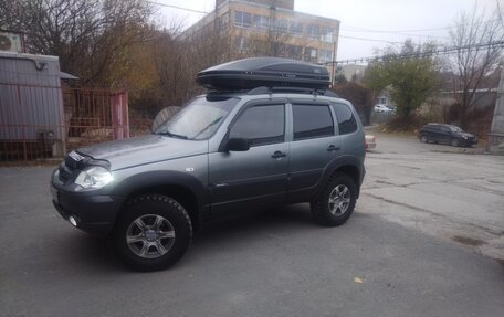 Chevrolet Niva I рестайлинг, 2011 год, 750 000 рублей, 3 фотография