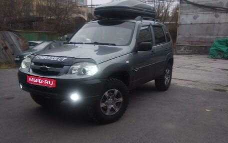 Chevrolet Niva I рестайлинг, 2011 год, 750 000 рублей, 2 фотография