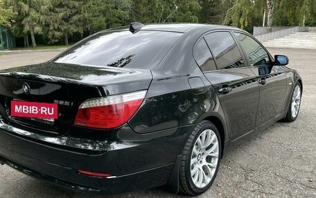 BMW 5 серия, 2008 год, 1 550 000 рублей, 3 фотография