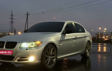 BMW 3 серия, 2011 год, 1 350 000 рублей, 2 фотография