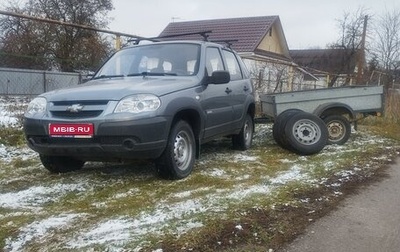 Chevrolet Niva I рестайлинг, 2011 год, 645 000 рублей, 1 фотография