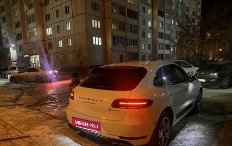 Porsche Macan I рестайлинг, 2014 год, 3 600 000 рублей, 2 фотография