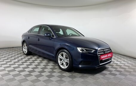 Audi A3, 2018 год, 1 990 000 рублей, 3 фотография