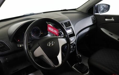 Hyundai Solaris II рестайлинг, 2012 год, 799 000 рублей, 13 фотография