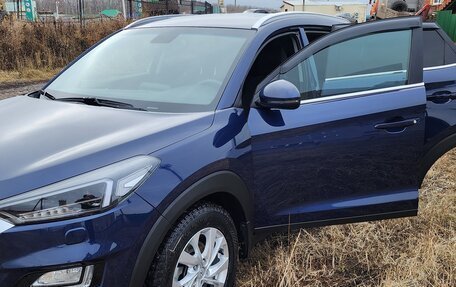 Hyundai Tucson III, 2018 год, 2 300 000 рублей, 2 фотография