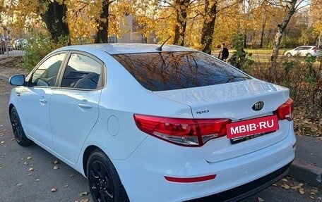 KIA Rio III рестайлинг, 2016 год, 1 040 000 рублей, 15 фотография