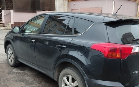 Toyota RAV4, 2013 год, 2 130 000 рублей, 3 фотография