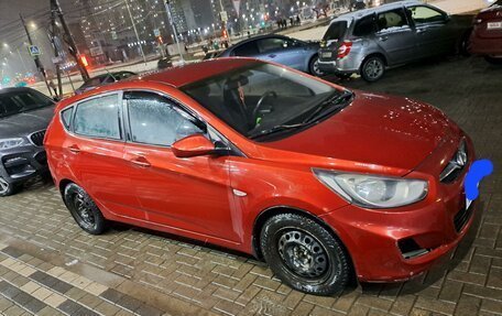 Hyundai Solaris II рестайлинг, 2012 год, 580 000 рублей, 4 фотография