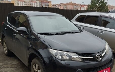 Toyota RAV4, 2013 год, 2 130 000 рублей, 2 фотография