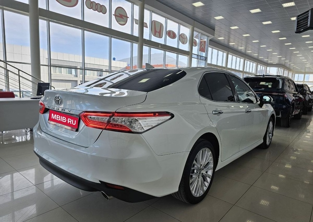 Toyota Camry, 2019 год, 3 749 000 рублей, 11 фотография