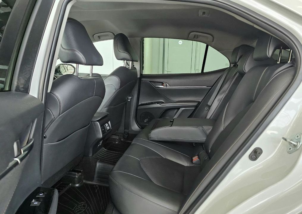 Toyota Camry, 2019 год, 3 749 000 рублей, 19 фотография