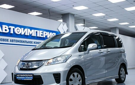 Honda Freed I, 2011 год, 1 283 000 рублей, 2 фотография