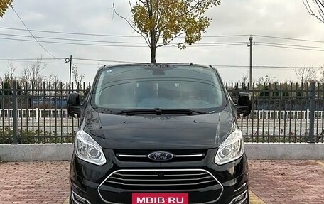 Ford Tourneo Custom I рестайлинг, 2021 год, 2 765 000 рублей, 2 фотография