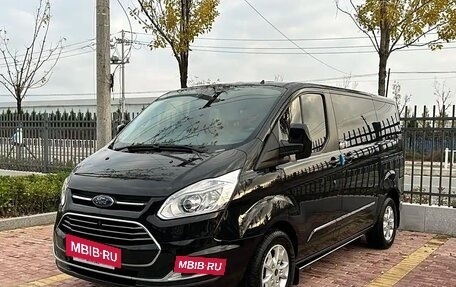 Ford Tourneo Custom I рестайлинг, 2021 год, 2 765 000 рублей, 3 фотография