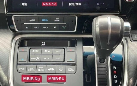 Honda Stepwgn IV, 2021 год, 1 820 000 рублей, 16 фотография