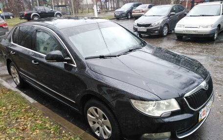 Skoda Superb III рестайлинг, 2012 год, 1 000 000 рублей, 5 фотография