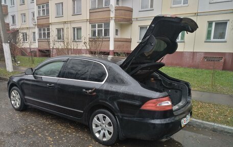 Skoda Superb III рестайлинг, 2012 год, 1 000 000 рублей, 7 фотография