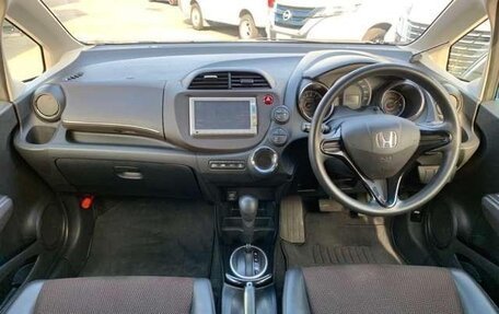 Honda Fit Shuttle I рестайлинг, 2012 год, 869 000 рублей, 14 фотография