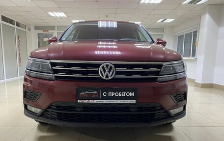 Volkswagen Tiguan II, 2018 год, 2 399 999 рублей, 2 фотография