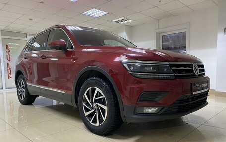 Volkswagen Tiguan II, 2018 год, 2 399 999 рублей, 3 фотография