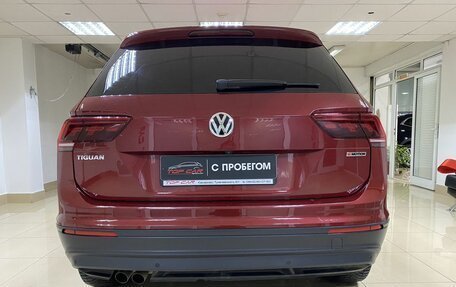 Volkswagen Tiguan II, 2018 год, 2 399 999 рублей, 5 фотография