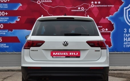 Volkswagen Tiguan II, 2018 год, 2 814 000 рублей, 4 фотография