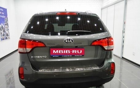 KIA Sorento II рестайлинг, 2014 год, 1 989 000 рублей, 10 фотография