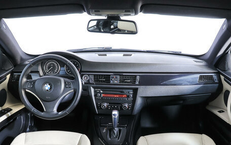 BMW 3 серия, 2010 год, 2 204 900 рублей, 12 фотография