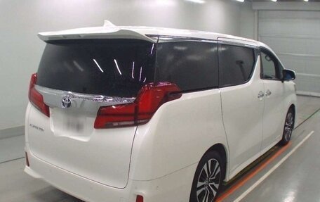 Toyota Alphard III, 2021 год, 4 800 000 рублей, 6 фотография