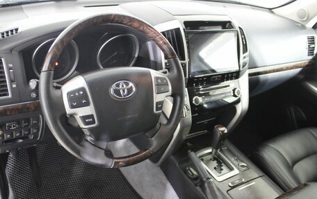 Toyota Land Cruiser 200, 2013 год, 3 890 000 рублей, 12 фотография