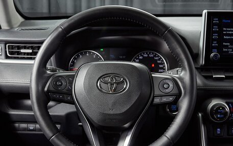 Toyota RAV4, 2019 год, 3 388 000 рублей, 16 фотография