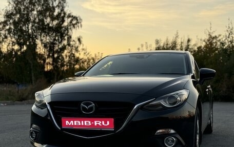 Mazda Axela, 2014 год, 1 500 000 рублей, 1 фотография