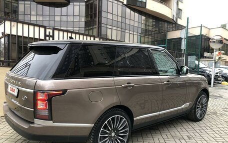 Land Rover Range Rover IV рестайлинг, 2016 год, 6 350 000 рублей, 4 фотография